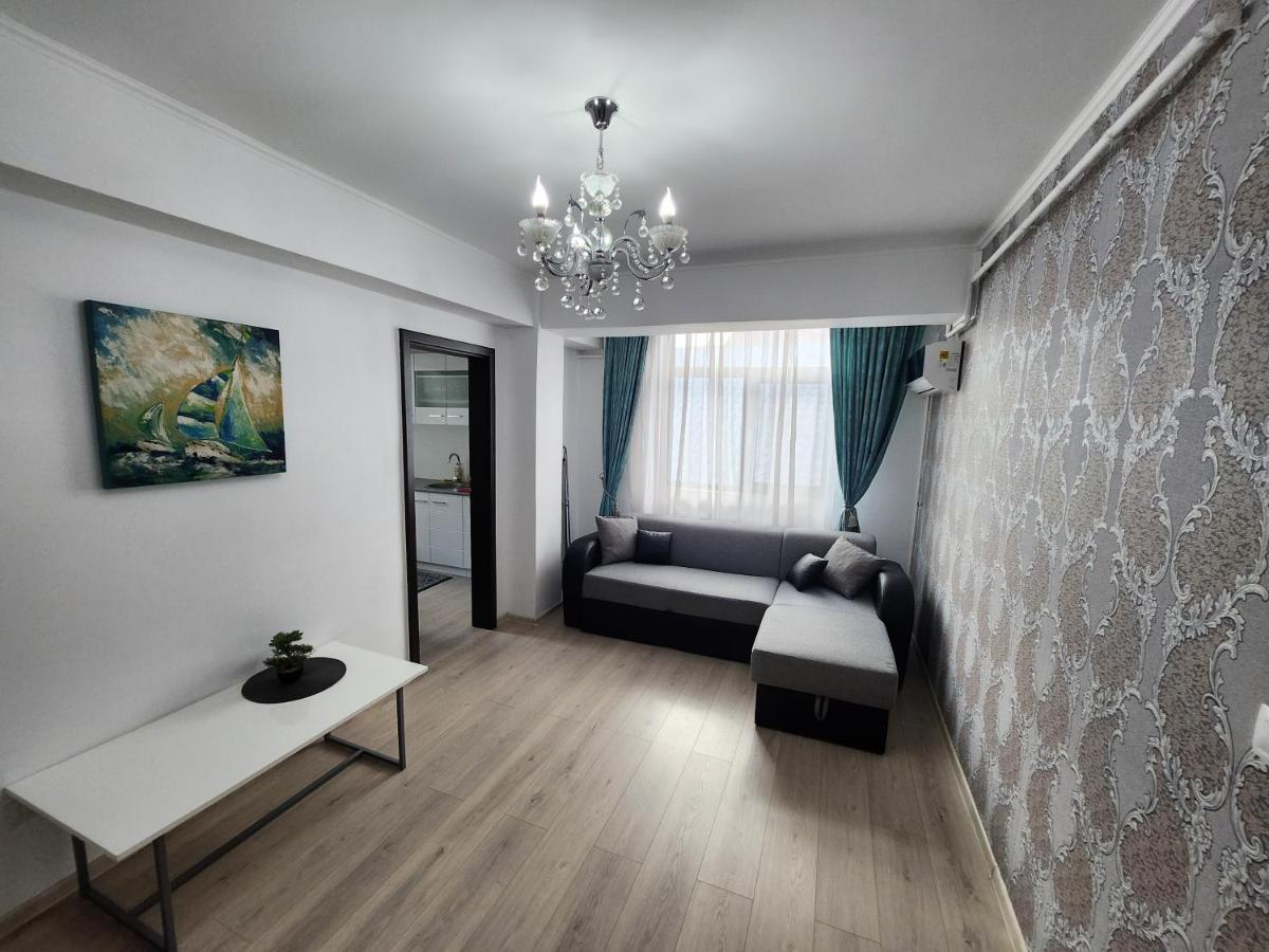 New House In Ultra Center Near Iulius & Palas Mall Iasi Eksteriør billede
